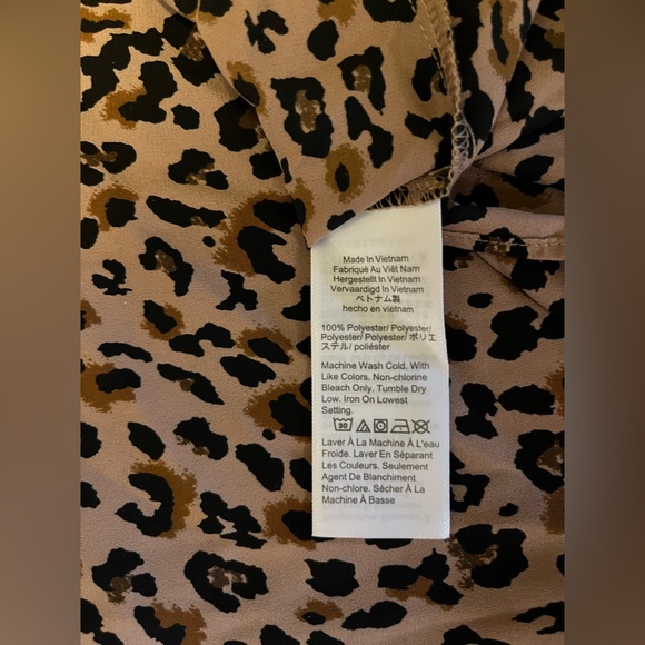 J. Crew Factory printed ruffleneck button-up shirt, 2X (fits small) - Picture 4 of 7